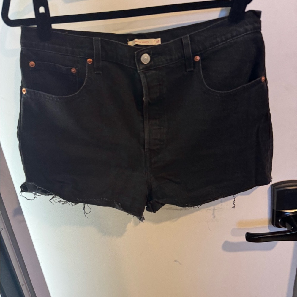 Levi’s ribcage Black Denim Women Shorts